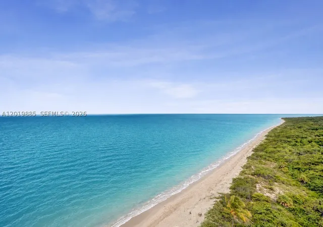 2nd image of 1111 Crandon Blvd #B1108, Key Biscayne, FL 33149 | MLS# A12019885