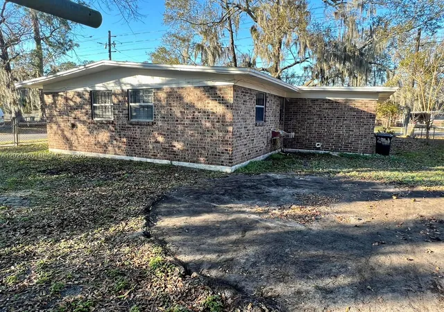 Homes for sale in Jacksonville, FL | 2644 West, Jacksonville, FL 32209 | MLS# A12020826