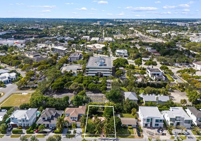 4th image of 1001 Ne 2Nd Ter, Boca Raton, FL 33432 | MLS# B26029808