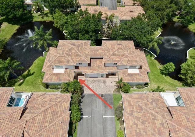 Homes for sale in Vero Beach, FL | 568 7th Sq, Vero Beach, FL 32962 | MLS# B26029826