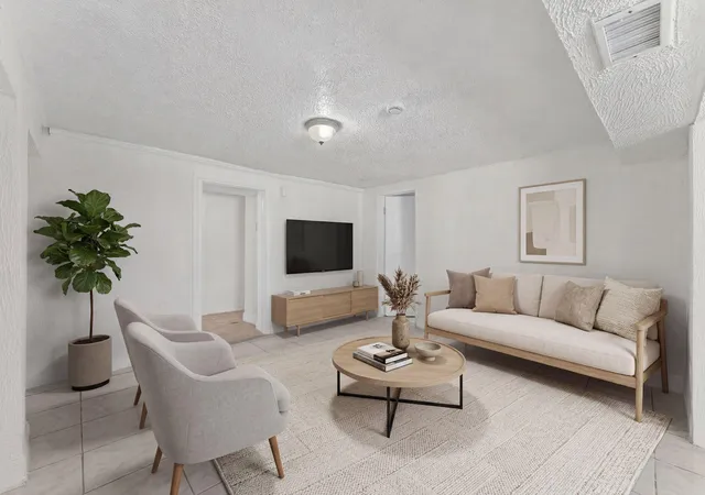 3rd image of 2917 Nw 7Th Ct #2917, Fort Lauderdale, FL 33311 | MLS# B26029836