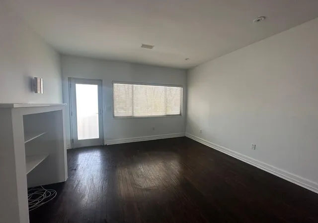 Homes for sale in Miami Beach, FL | 1840 James Ave #18, Miami Beach, FL 33139 | MLS# B26029841
