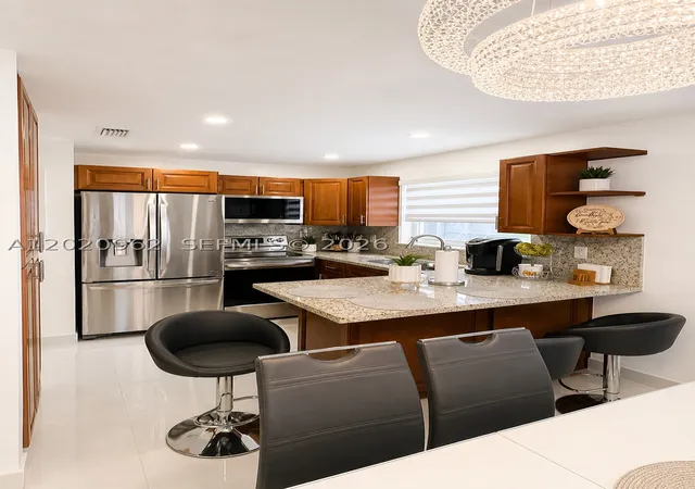 4th image of 401 Sw 109Th Ave #14, Miami, FL 33174 | MLS# A12020962