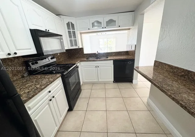 2nd image of 8600 Sw 109th Ave #4-202, Miami, FL 33173 | MLS# A12021057