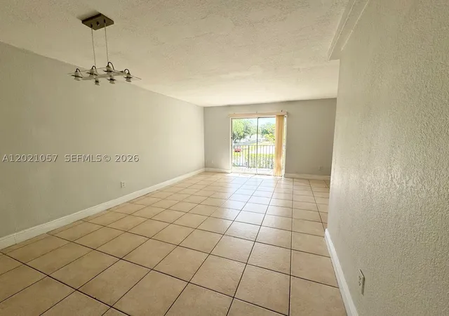 4th image of 8600 Sw 109Th Ave #4-202, Miami, FL 33173 | MLS# A12021057