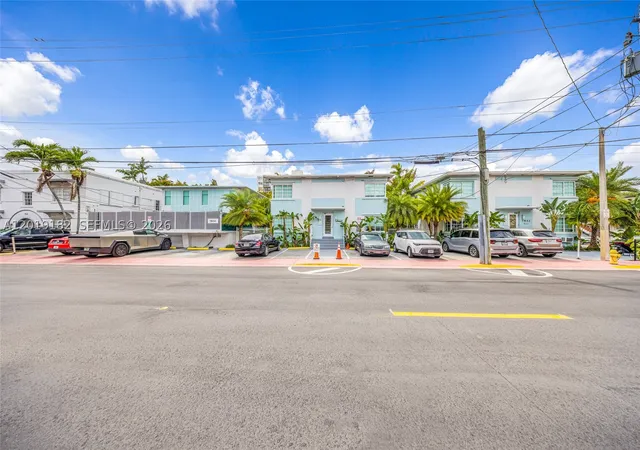 Homes for sale in Miami Beach, FL | 7830 Abbott Ave, Miami Beach, FL 33141 | MLS# A12019182