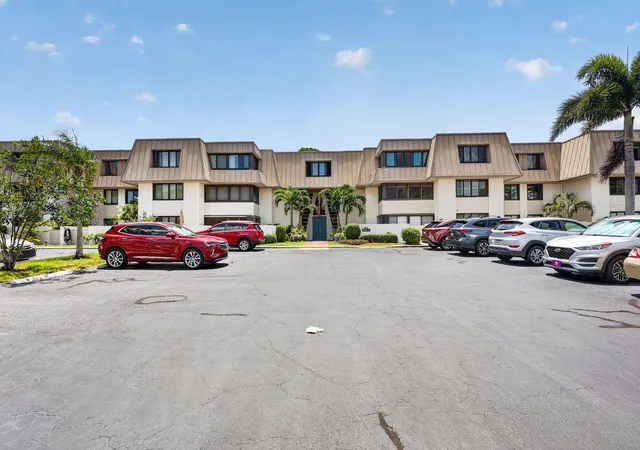 2nd image of 1800 Se Saint Lucie Blvd #11-203, Stuart, FL 34996 | MLS# B26029940