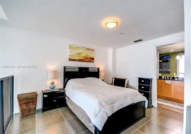 Homes for sale in Miami, FL | 300 S Biscayne Bluv #L-1022, Miami, FL 33131 | MLS# A12021165