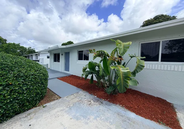 1st image of 2811 Nw 8th St, Pompano Beach, FL 33069 | MLS# B26029968