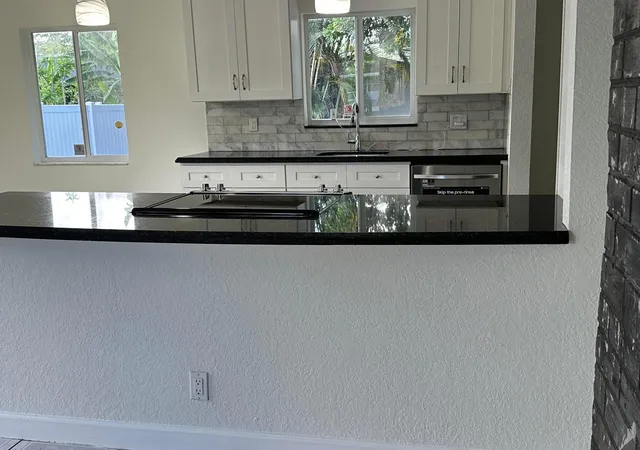 5th image of 2811 Nw 8Th St, Pompano Beach, FL 33069 | MLS# B26029968