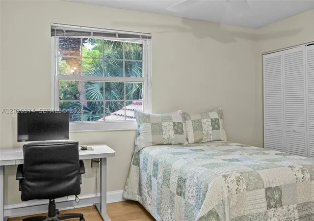 Photo 3 of Single family home for sale at 6885 Nw 75th Pl, Parkland, FL 33067 | MLS# A12020374 | Listing updated on 2026-08-01