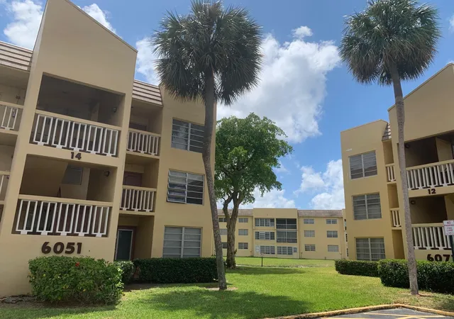 4th image of 6051 Nw 61St Ave #211, Tamarac, FL 33319 | MLS# B26030217