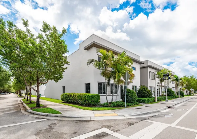 Homes for sale in Doral, FL | 6681 Nw 104th Ave, Doral, FL 33178 | MLS# A12021225