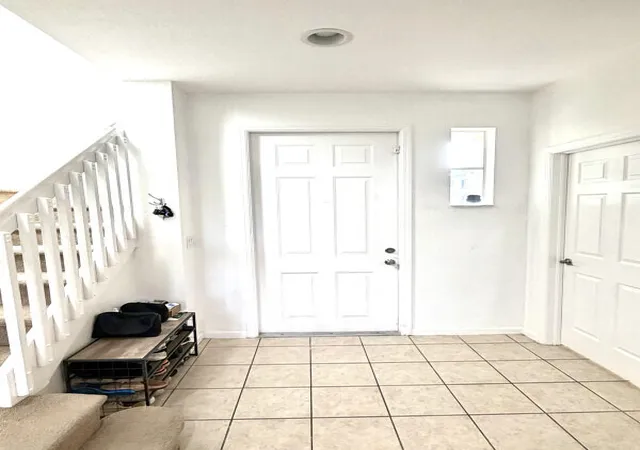 3rd image of 1205 Abaco Ln, Riviera Beach, FL 33404 | MLS# B26030252