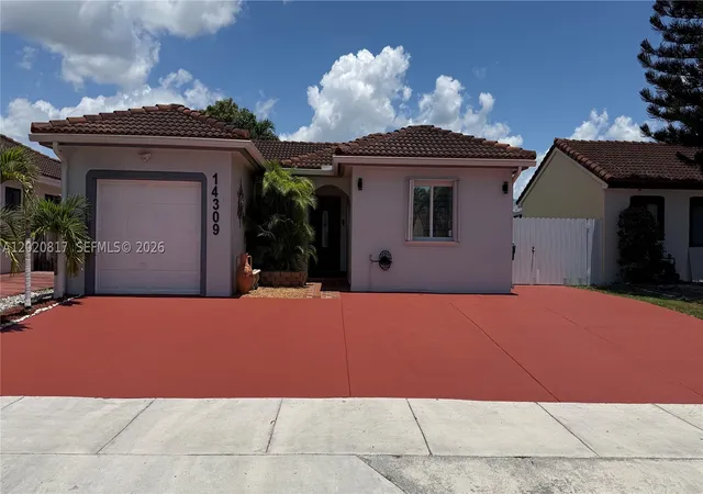 Photo 2 of Single family home for sale at 14309 Sw 181st St, Miami, FL 33177 | MLS# A12020817 | Listing updated on 2026-08-17