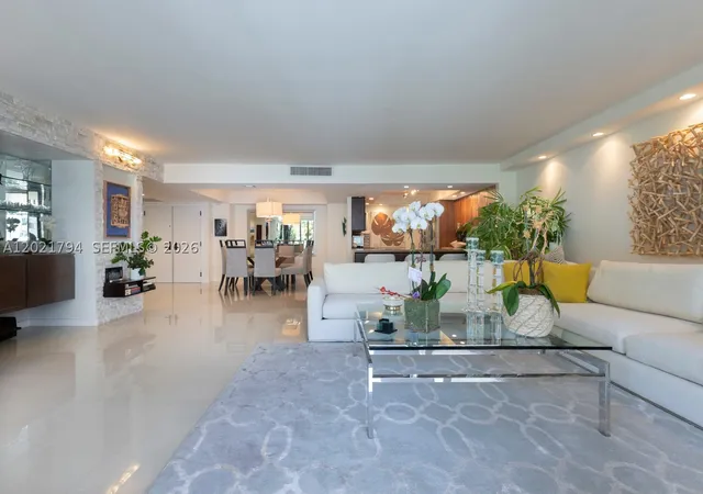 2nd image of 3 Grove Isle Dr #C307, Miami, FL 33133 | MLS# A12021794