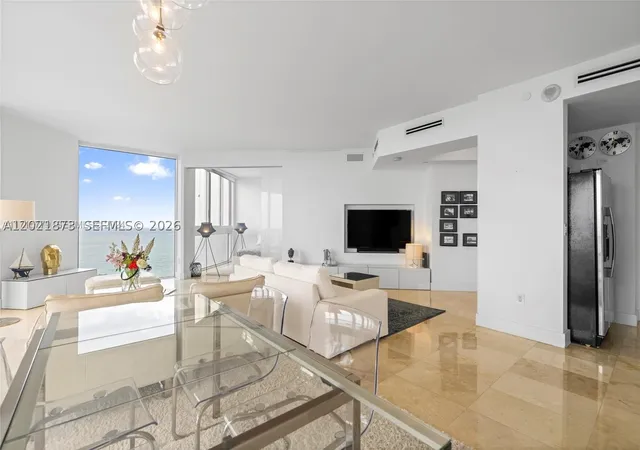 Homes for sale in Miami Beach, FL | 7330 Ocean Ter #PH-D, Miami Beach, FL 33141 | MLS# A12021873