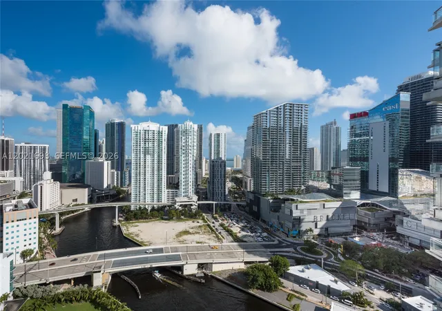 Homes for sale in Miami, FL | 92 Sw 3rd Street #2812, Miami, FL 33130 | MLS# A12021698