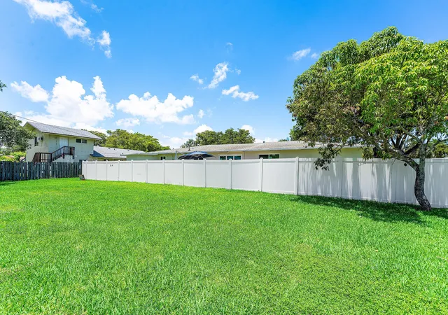 Homes for sale in Dania Beach, FL | 214 Se 5th St, Dania Beach, FL 33004 | MLS# B26030435