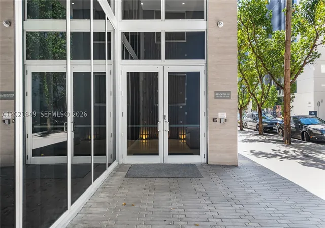 Photo 3 of Condo for sale at 1010 Sw 2Nd Ave #1608, Miami, FL 33130 | MLS# A12021849 | Listing updated on 2026-08-26