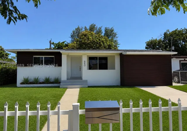 840 NW 67th St