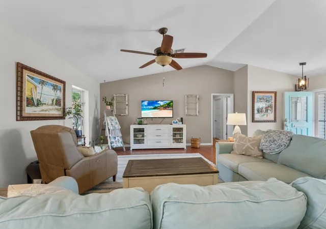 Homes for sale in Sebastian, FL | 698 Fischer Dr, Sebastian, FL 32958 | MLS# B26030512