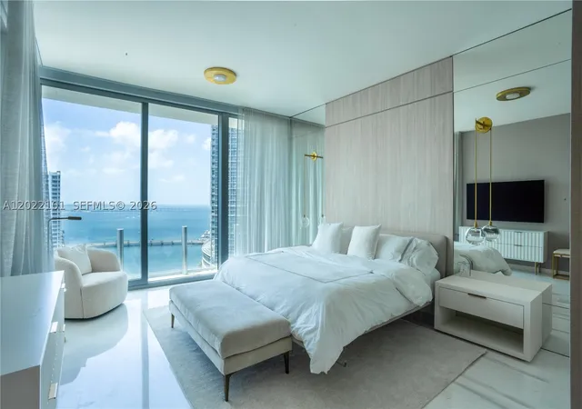 Homes for sale in Miami, FL | 300 Biscayne Boulevard Way #2203C, Miami, FL 33131 | MLS# A12022101
