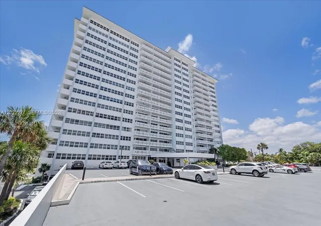 4th image of 2100 S Ocean Dr #10E, Fort Lauderdale, FL 33316 | MLS# A12022277