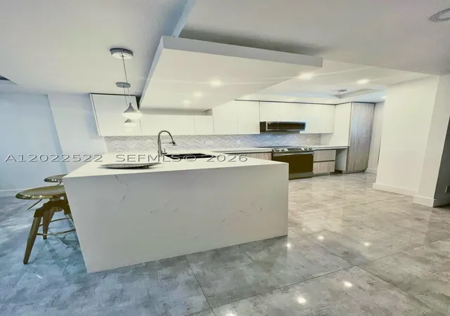 Homes for sale in North Miami Beach, FL | 2903 N Miami Beach Blvd #1003, North Miami Beach, FL 33160 | MLS# A12022522