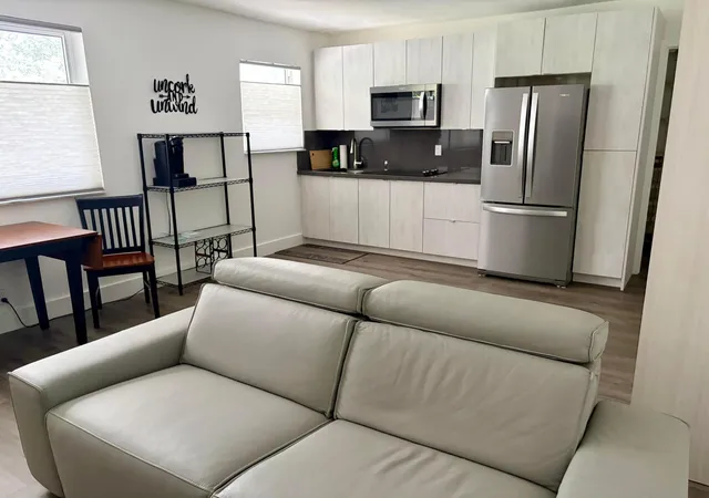 2nd image of 1480 S Ocean Blvd, Pompano Beach, FL 33062