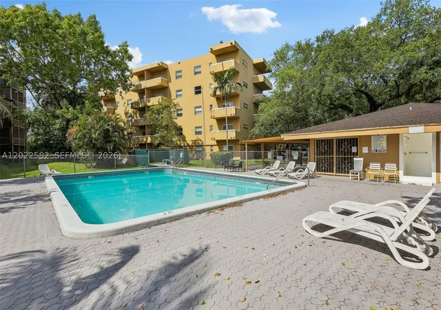Photo 21 of Condo for sale at 4111 Stirling Rd #509, Davie, FL 33314 | MLS# A12022582 | Listing updated on 2026-10-07