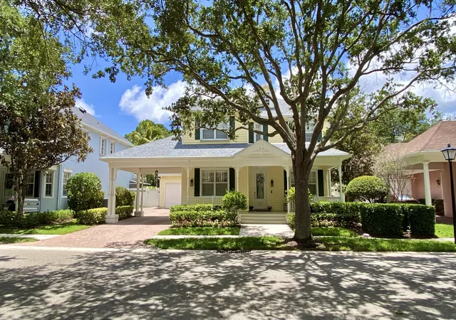 2nd image of 221 Marlberry Cir, Jupiter, FL 33458 | MLS# B26031053