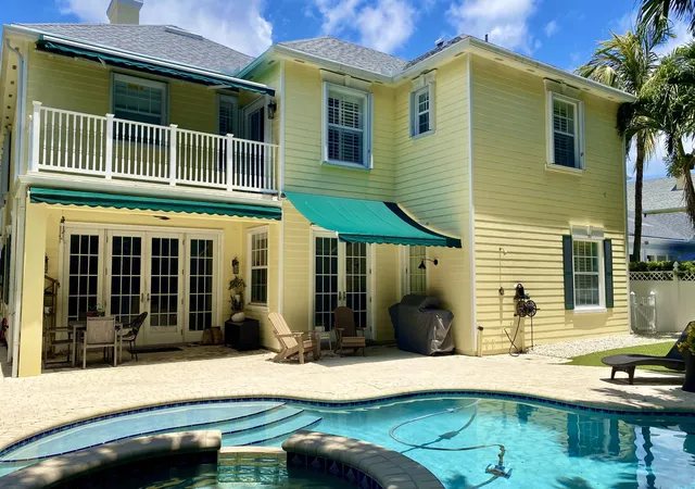3rd image of 221 Marlberry Cir, Jupiter, FL 33458 | MLS# B26031053