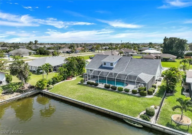 2nd image of 407 Sw 37, Cape Coral, FL 33914 | MLS# A12022901