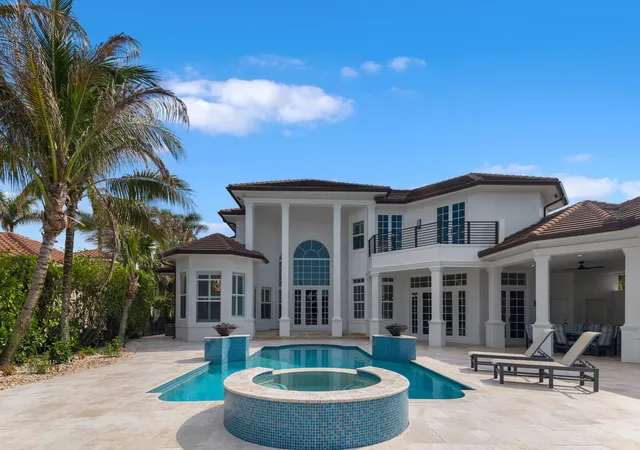 Homes for sale in Jupiter, FL | 8709 Se Compass Island Wy, Jupiter, FL 33458 | MLS# B26031104