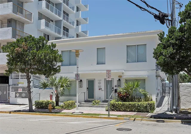 Homes for sale in Miami Beach, FL | 235 18th St, Miami Beach, FL 33139 | MLS# A12022142