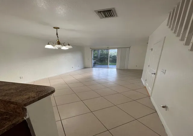 Homes for sale in Riviera Beach, FL | 3413 Sonoma Dr, Riviera Beach, FL 33404 | MLS# B26031133