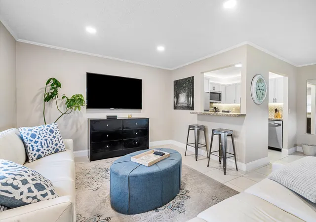 Homes for sale in Delray Beach, FL | 142 Brittany Ter, Delray Beach, FL 33446 | MLS# B26031225