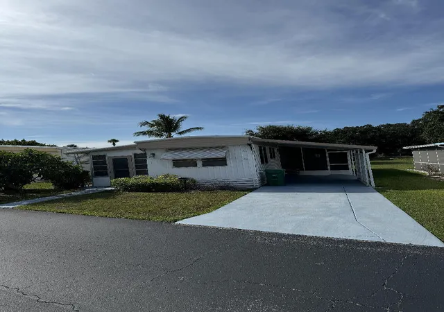Homes for sale in Jensen Beach, FL | 13827 S Indian River Dr #40, Jensen Beach, FL 34957 | MLS# B26031247