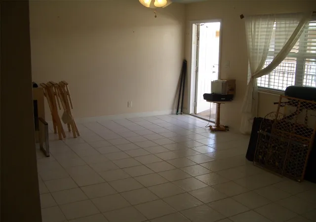 2nd image of 2737 Ne 28th St #7w, Lighthouse Point, FL 33064 | MLS# B26031274