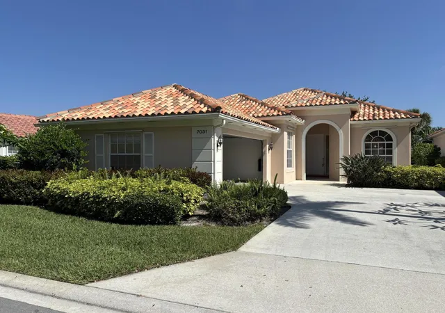 2nd image of 7031 Fish Creek Ln, West Palm Beach, FL 33411 | MLS# B26031348