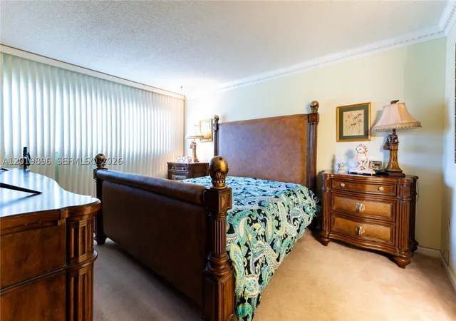 4th image of 1600 Sw 127Th Way #207C, Pembroke Pines, FL 33027 | MLS# A12019896