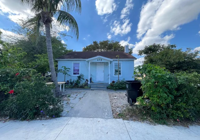 3rd image of 415 N H St, Lake Worth Beach, FL 33460 | MLS# B26031436