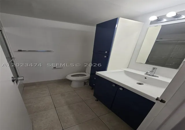 5th image of 16950 W Dixie Hwy #B320, North Miami Beach, FL 33160 | MLS# A12023474