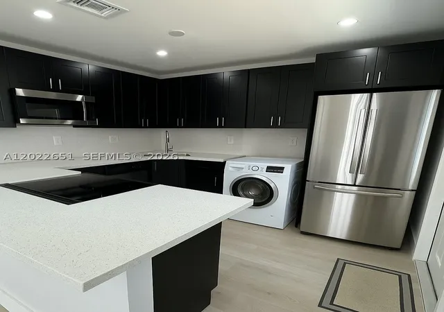 Homes for sale in Pompano Beach, FL | 2608 Nw 3Rd St, Pompano Beach, FL 33069 | MLS# A12022651