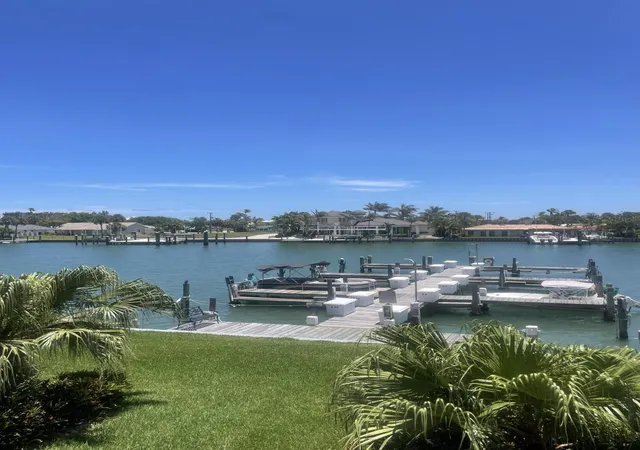 40th image of 1309 Bayshore Dr #203, Fort Pierce, FL 34949 | MLS# B26031513