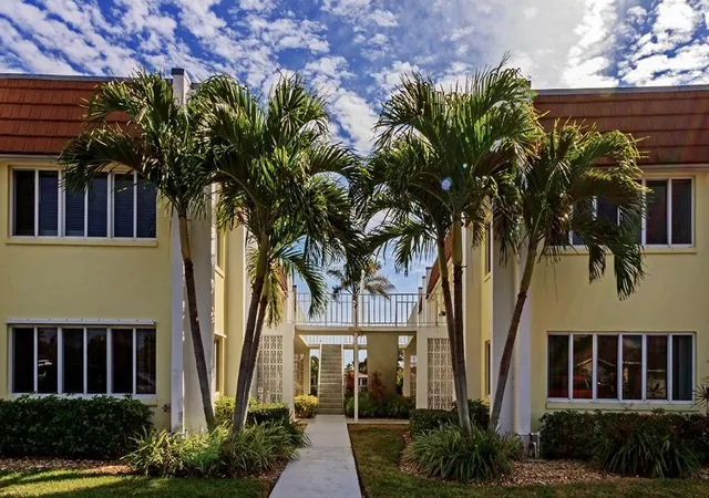 4th image of 1309 Bayshore Dr, Fort Pierce, FL 34949