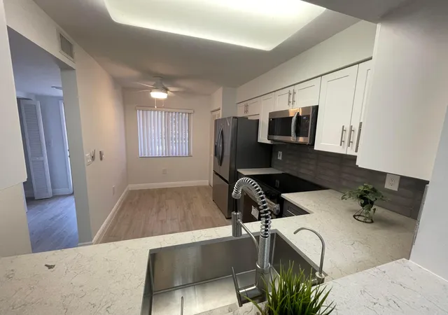 2nd image of 14111 Royal Vista Dr #202, Delray Beach, FL 33484 | MLS# B26031607