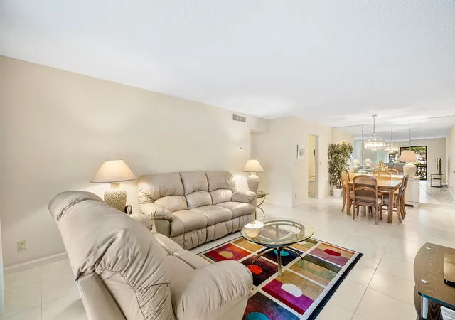 3rd image of 9810 Pineapple Tree Dr #101, Boynton Beach, FL 33436 | MLS# B26031618