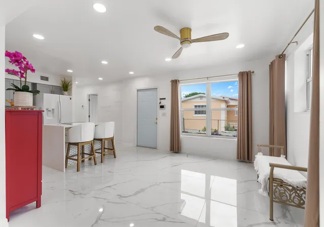 Homes for sale in Boynton Beach, FL | 201 Ne 28th Ct, Boynton Beach, FL 33435 | MLS# B26031692